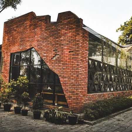 Arimbi Pejaten Suites Джакарта Экстерьер фото