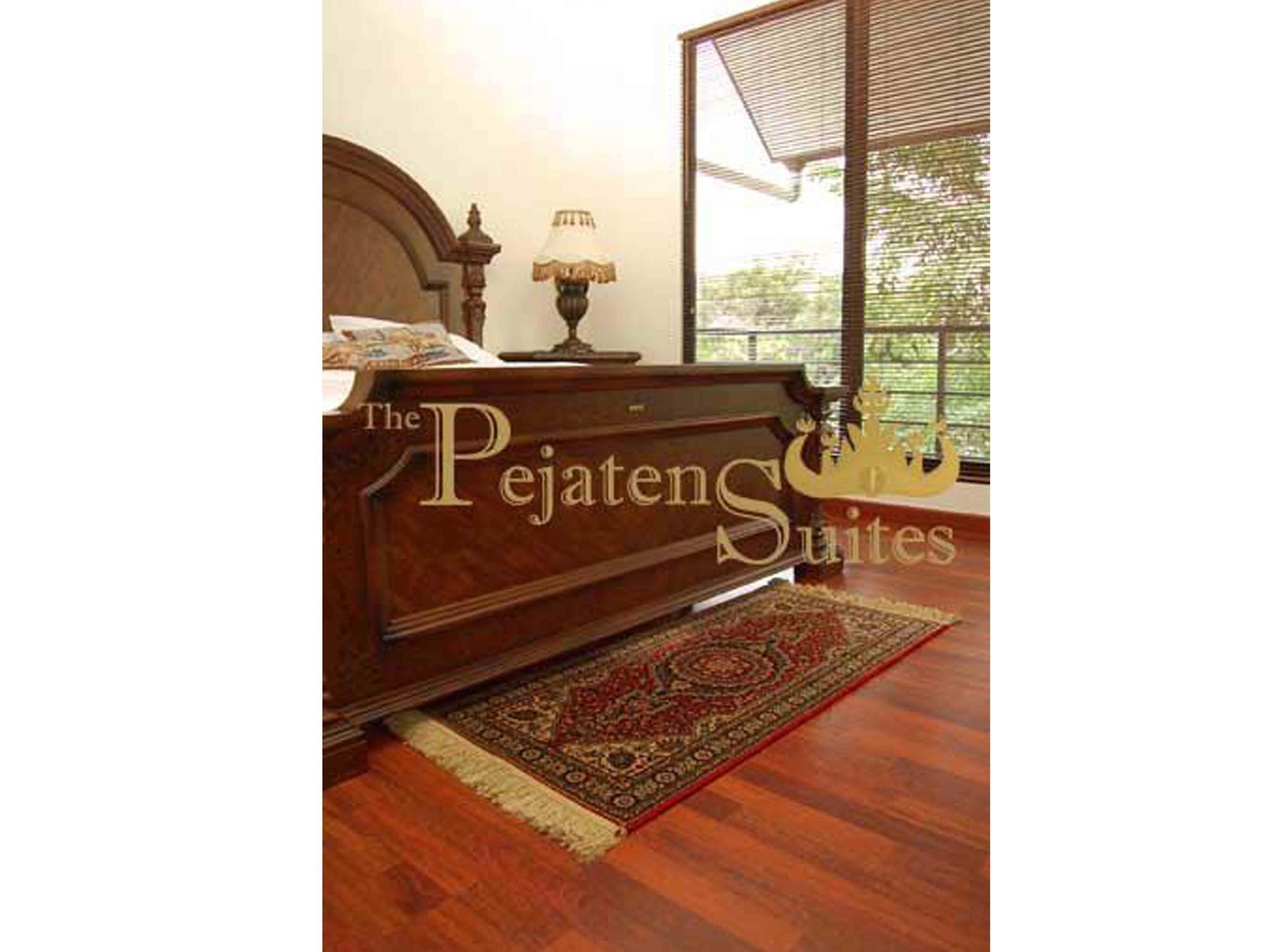Arimbi Pejaten Suites Джакарта Экстерьер фото