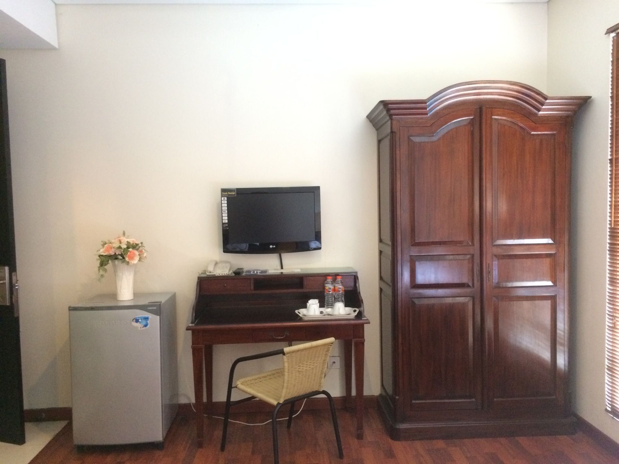 Arimbi Pejaten Suites Джакарта Экстерьер фото